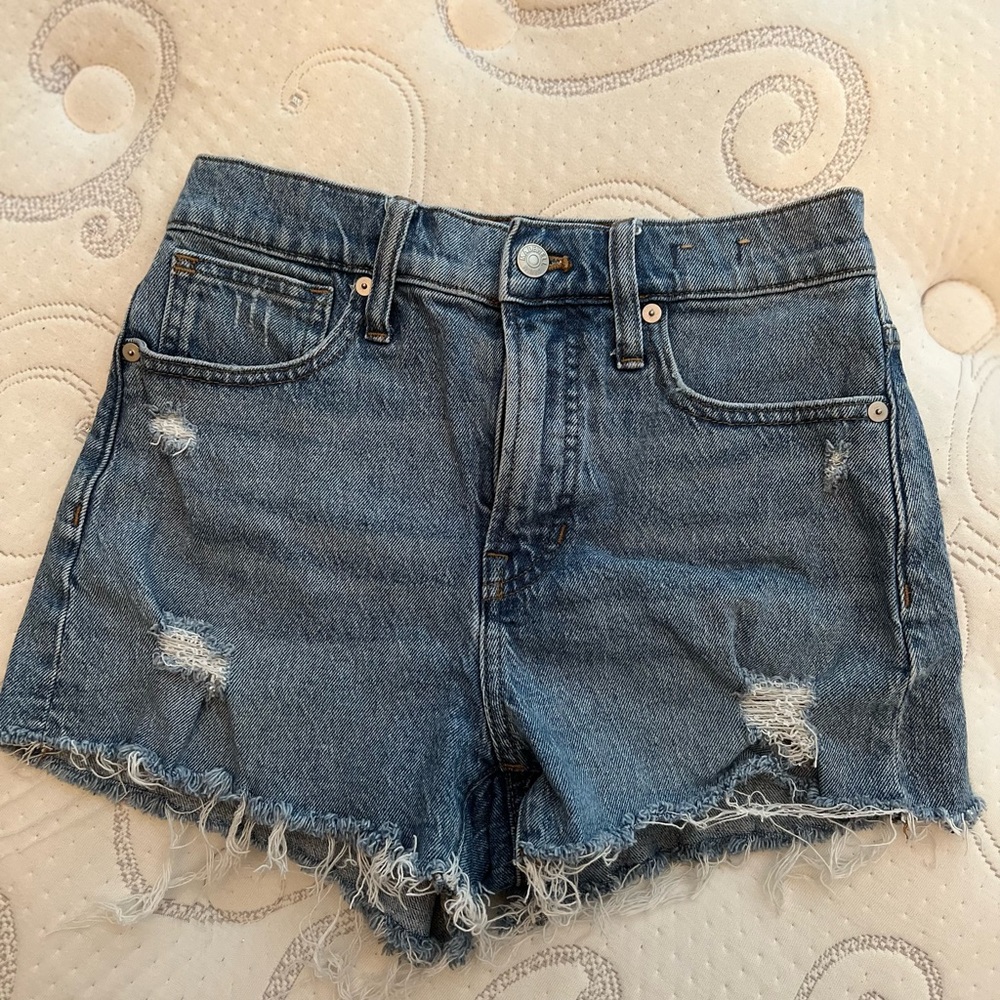 Madewell denim shorts (size 26)